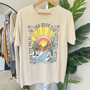 Cream Desert Rainbow Graphic Tee | Size XL | 100% Cotton